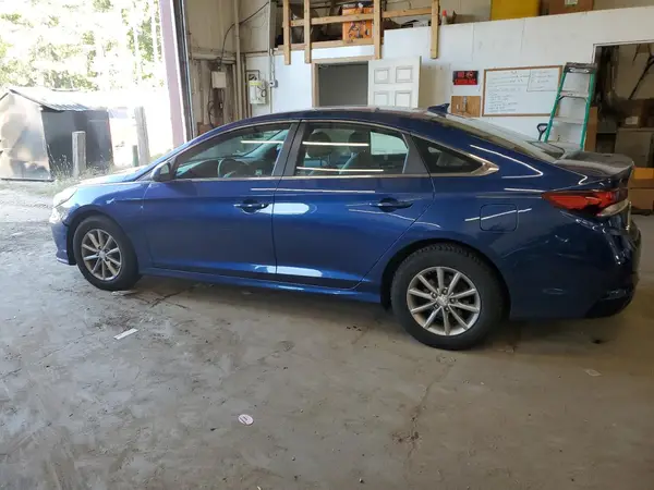 5NPE24AF2JH625255 2018 HYUNDAI SONATA - Image 2