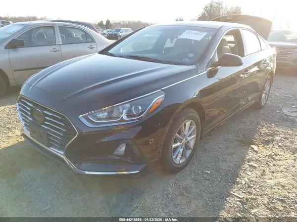 5NPE24AF2JH626129 2018 HYUNDAI SONATA - Image 2