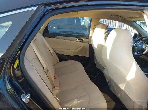 5NPE24AF2JH626129 2018 HYUNDAI SONATA - Image 8