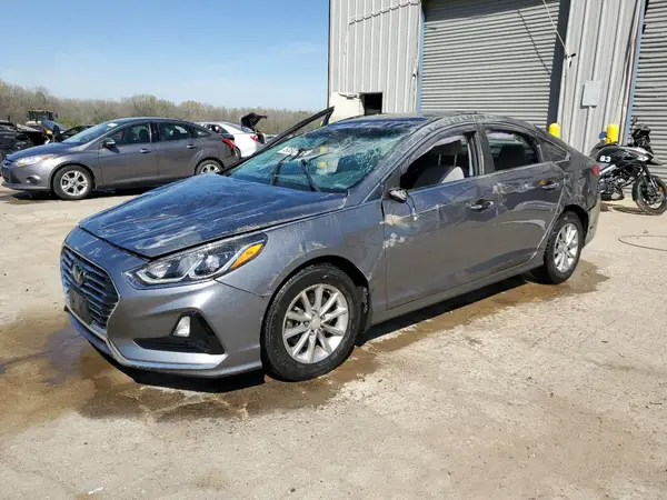 5NPE24AF2JH631783 2018 HYUNDAI SONATA - Image 1