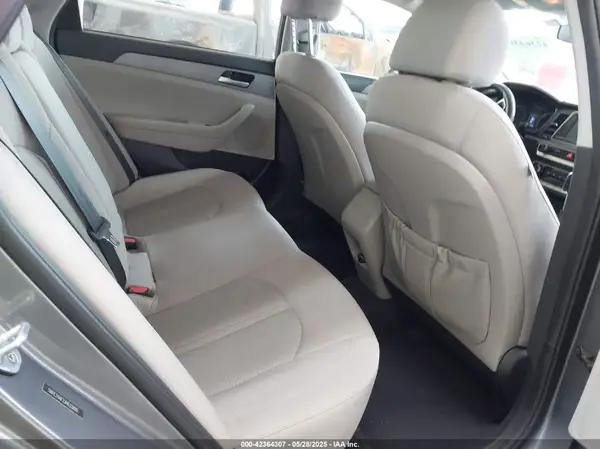 5NPE24AF2JH633890 2018 HYUNDAI SONATA - Image 8