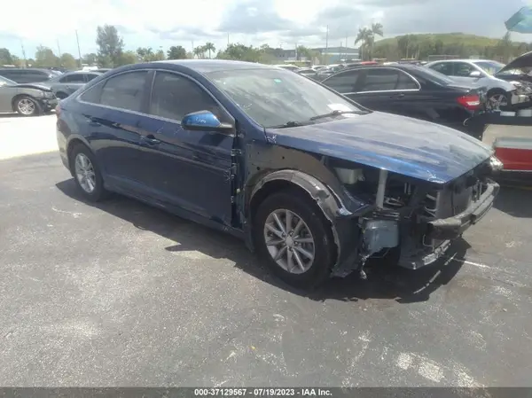 5NPE24AF2JH643321 2018 HYUNDAI SONATA - Image 1