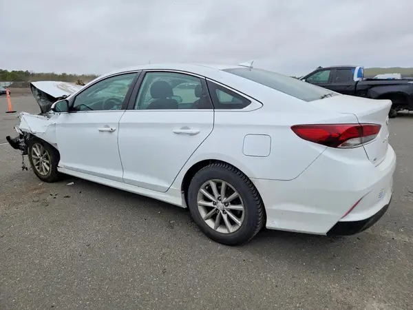 5NPE24AF2JH646039 2018 HYUNDAI SONATA - Image 2