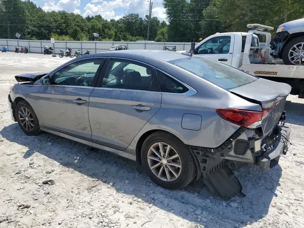 5NPE24AF2JH647286 2018 HYUNDAI SONATA - Image 2