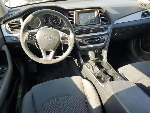 5NPE24AF2JH647286 2018 HYUNDAI SONATA - Image 8