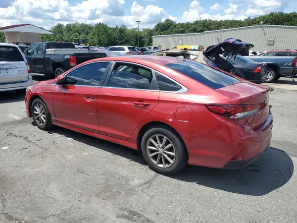 5NPE24AF2JH657963 2018 HYUNDAI SONATA - Image 2