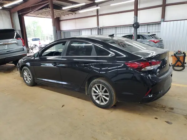 5NPE24AF2JH657994 2018 HYUNDAI SONATA - Image 2