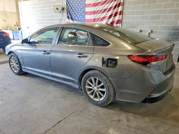 5NPE24AF2JH658868 2018 HYUNDAI SONATA - Image 2