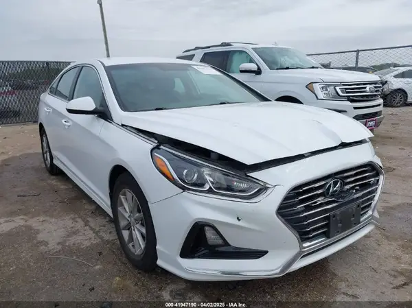 5NPE24AF2JH659535 2018 HYUNDAI SONATA - Image 1