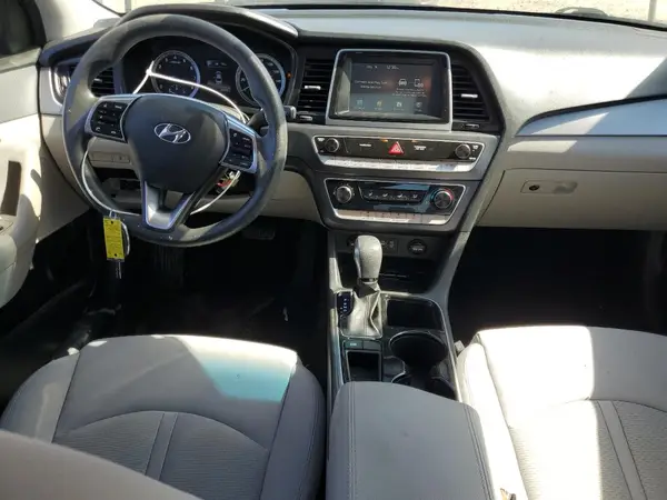 5NPE24AF2JH661883 2018 HYUNDAI SONATA - Image 8