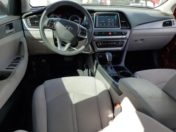 5NPE24AF2JH663214 2018 HYUNDAI SONATA - Image 8