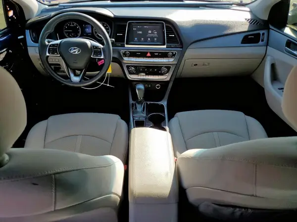 5NPE24AF2JH667182 2018 HYUNDAI SONATA - Image 8
