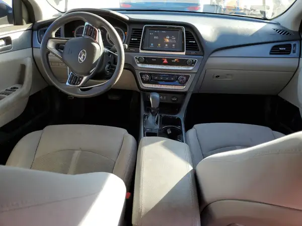 5NPE24AF2JH668610 2018 HYUNDAI SONATA - Image 8