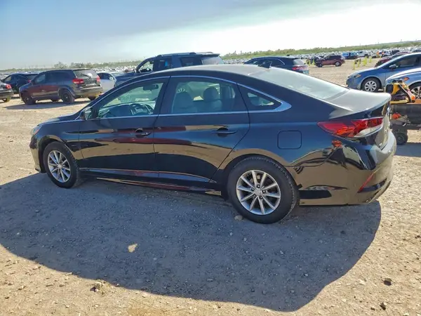 5NPE24AF2JH671880 2018 HYUNDAI SONATA - Image 2