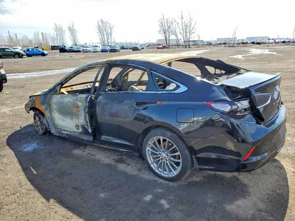 5NPE24AF2JH672186 2018 HYUNDAI SONATA - Image 2