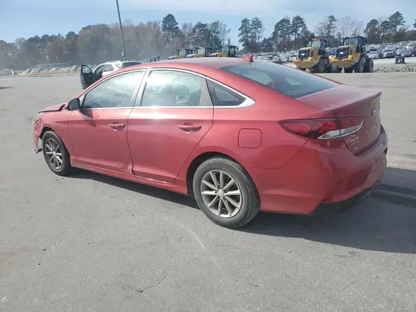 5NPE24AF2JH689229 2018 HYUNDAI SONATA - Image 2