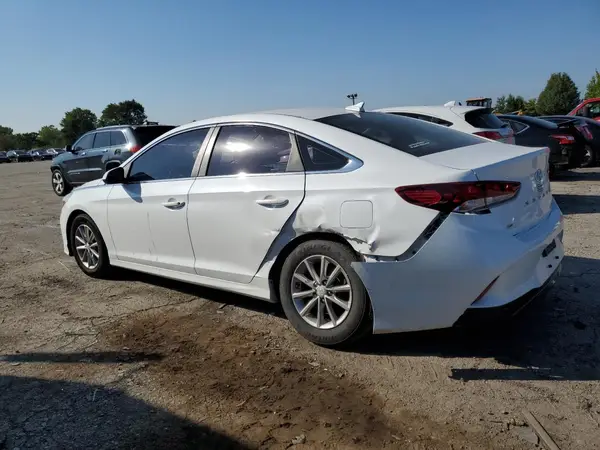 5NPE24AF2JH690381 2018 HYUNDAI SONATA - Image 2