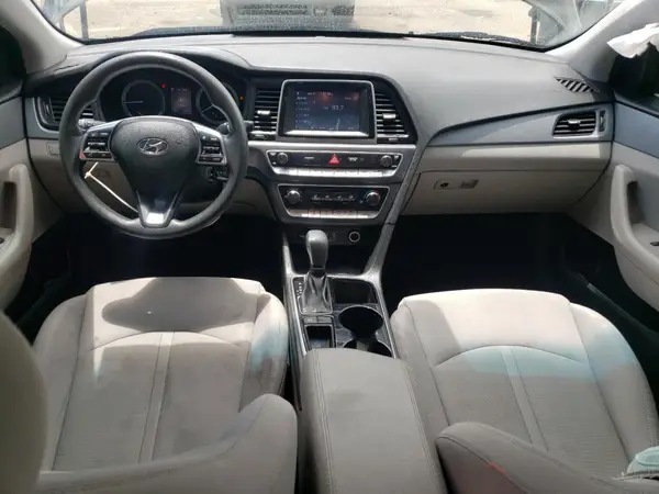 5NPE24AF2JH690798 2018 HYUNDAI SONATA - Image 8