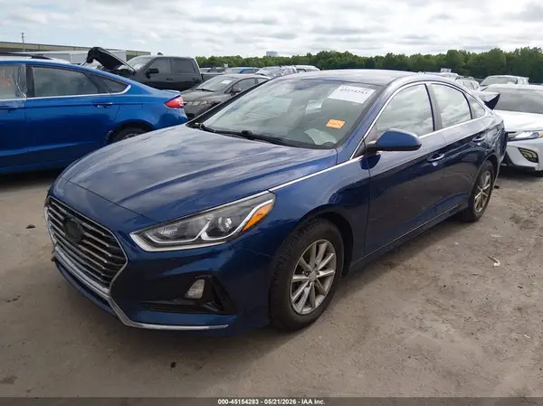 5NPE24AF2JH691725 2018 HYUNDAI SONATA - Image 2