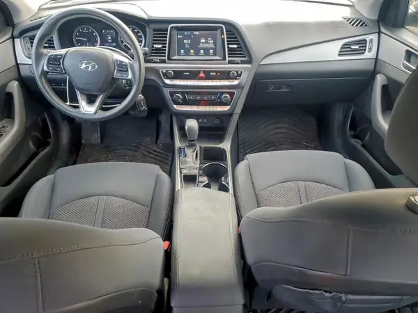 5NPE24AF2JH692907 2018 HYUNDAI SONATA - Image 8