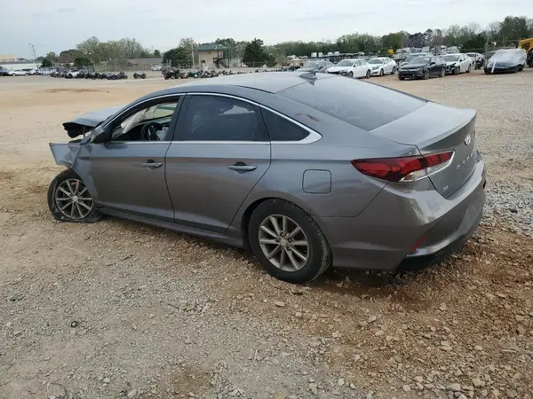5NPE24AF2JH693460 2018 HYUNDAI SONATA - Image 2