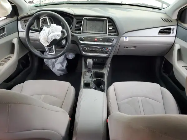 5NPE24AF2JH693460 2018 HYUNDAI SONATA - Image 8