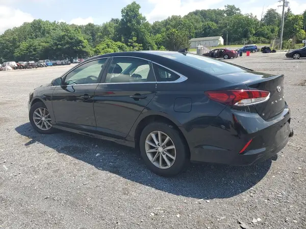 5NPE24AF2JH693667 2018 HYUNDAI SONATA - Image 2