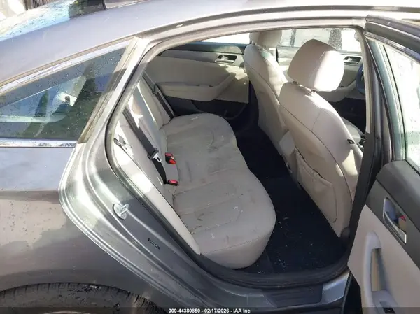 5NPE24AF2JH694091 2018 HYUNDAI SONATA - Image 8
