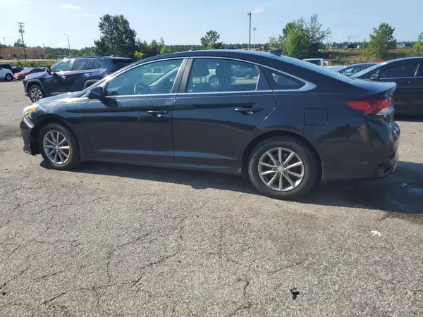 5NPE24AF2JH694981 2018 HYUNDAI SONATA - Image 2