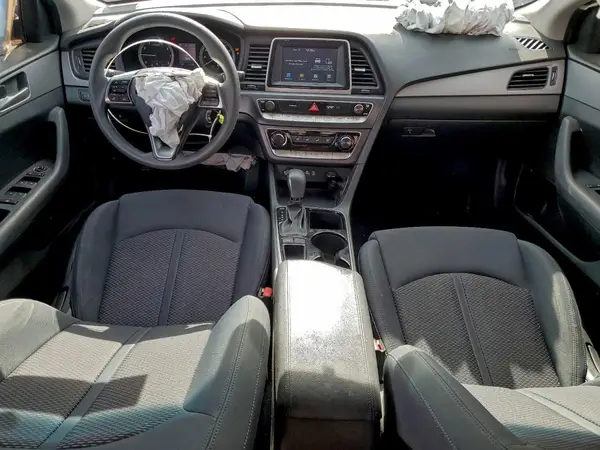 5NPE24AF2JH695452 2018 HYUNDAI SONATA - Image 8