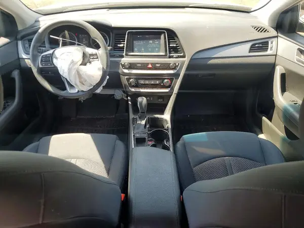 5NPE24AF2JH696195 2018 HYUNDAI SONATA - Image 8