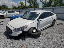 5NPE24AF2JH700813 2018 HYUNDAI SONATA