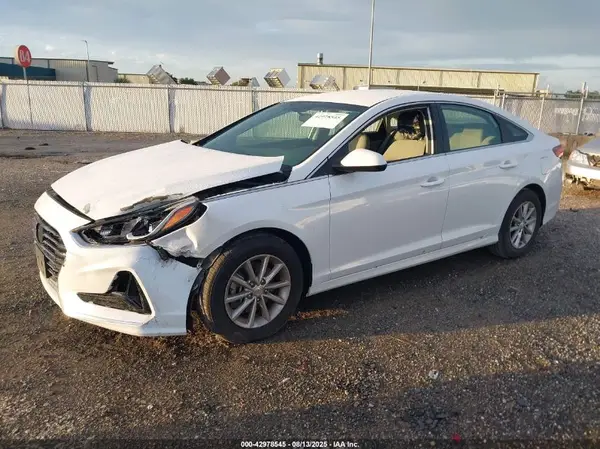 5NPE24AF2JH701430 2018 HYUNDAI SONATA - Image 2