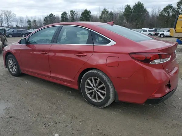 5NPE24AF2JH703890 2018 HYUNDAI SONATA - Image 2