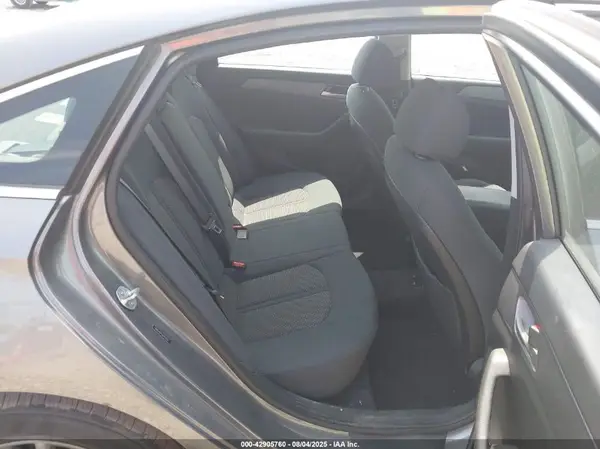 5NPE24AF2JH705333 2018 HYUNDAI SONATA - Image 8