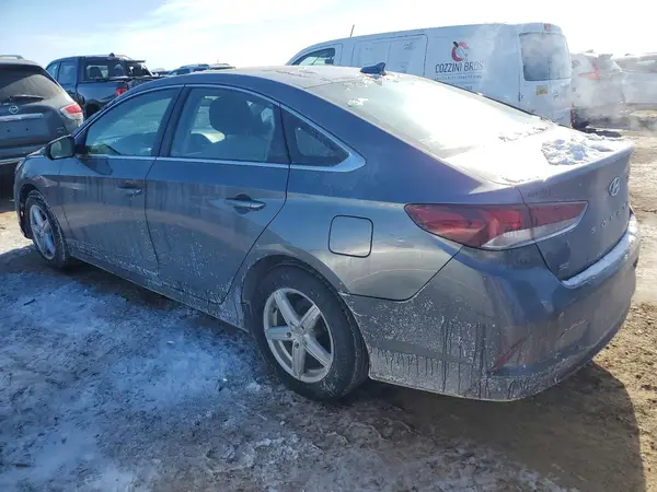 5NPE24AF2JH706479 2018 HYUNDAI SONATA - Image 2