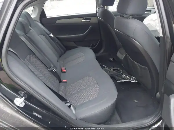 5NPE24AF2JH707373 2018 HYUNDAI SONATA - Image 8
