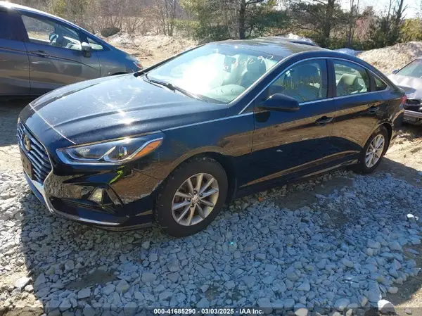 5NPE24AF2JH714193 2018 HYUNDAI SONATA - Image 2