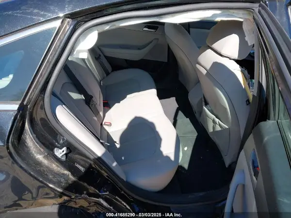 5NPE24AF2JH714193 2018 HYUNDAI SONATA - Image 8