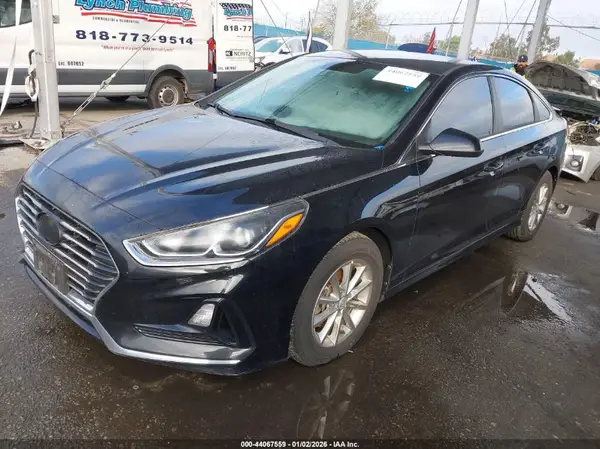 5NPE24AF2JH716154 2018 HYUNDAI SONATA - Image 2