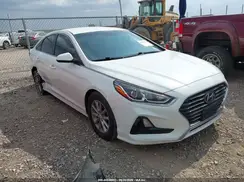 5NPE24AF2JH720009 2018 HYUNDAI SONATA