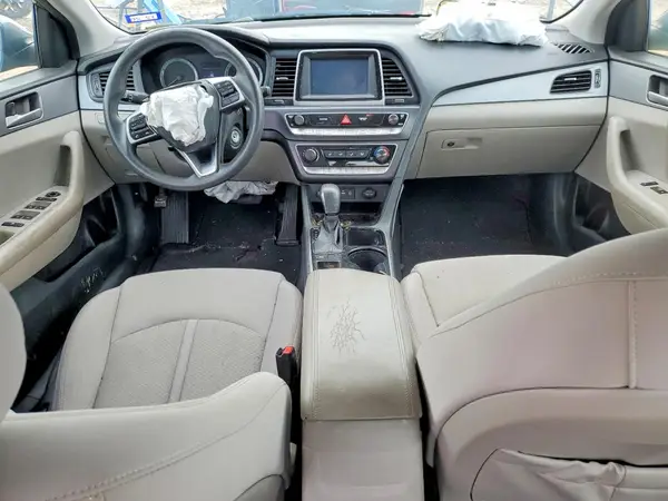 5NPE24AF2JH720141 2018 HYUNDAI SONATA - Image 8