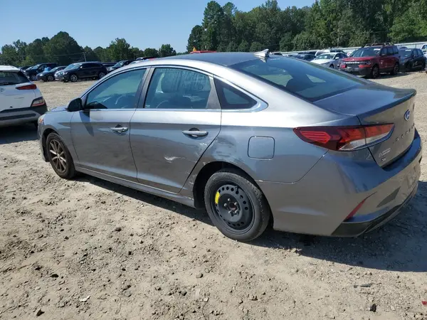 5NPE24AF2JH723430 2018 HYUNDAI SONATA - Image 2