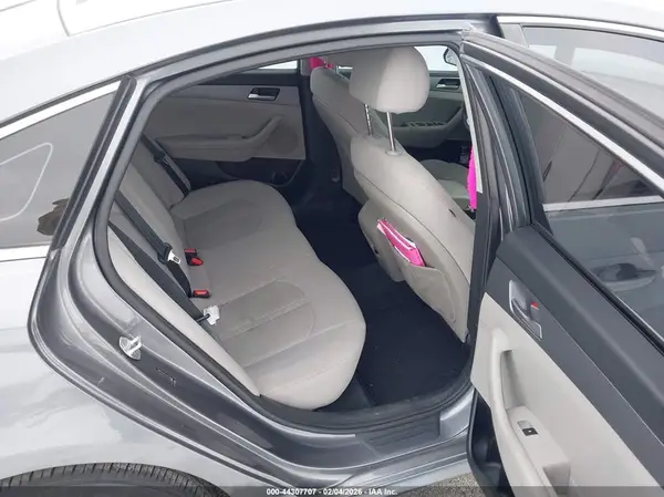 5NPE24AF2JH724609 2018 HYUNDAI SONATA - Image 8