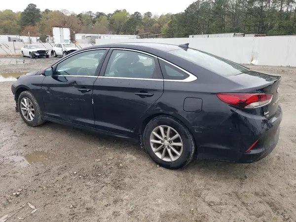 5NPE24AF2JH727624 2018 HYUNDAI SONATA - Image 2