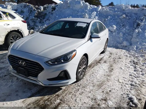 5NPE24AF2KH729469 2019 HYUNDAI SONATA - Image 2