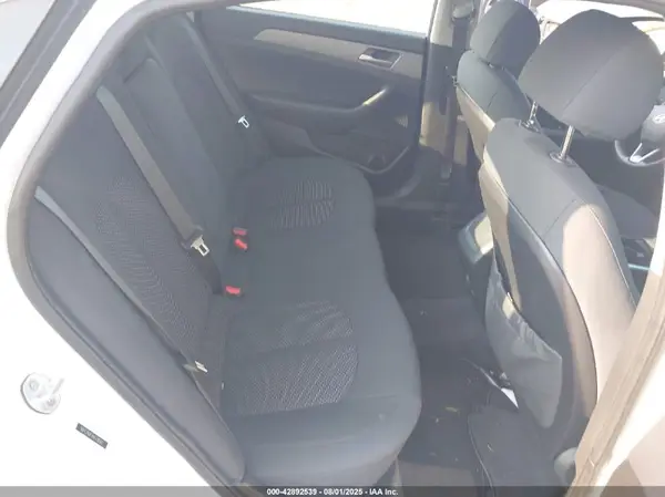 5NPE24AF2KH738561 2019 HYUNDAI SONATA - Image 8