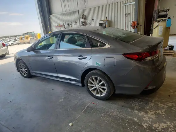 5NPE24AF2KH742240 2019 HYUNDAI SONATA - Image 2