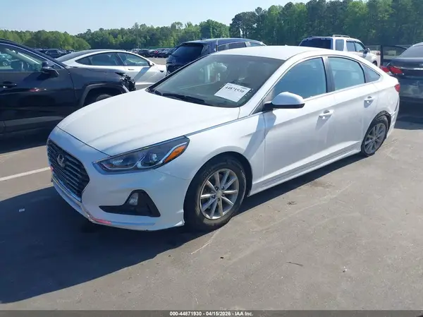 5NPE24AF2KH743534 2019 HYUNDAI SONATA - Image 2