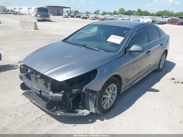 5NPE24AF2KH743940 2019 HYUNDAI SONATA - Image 2